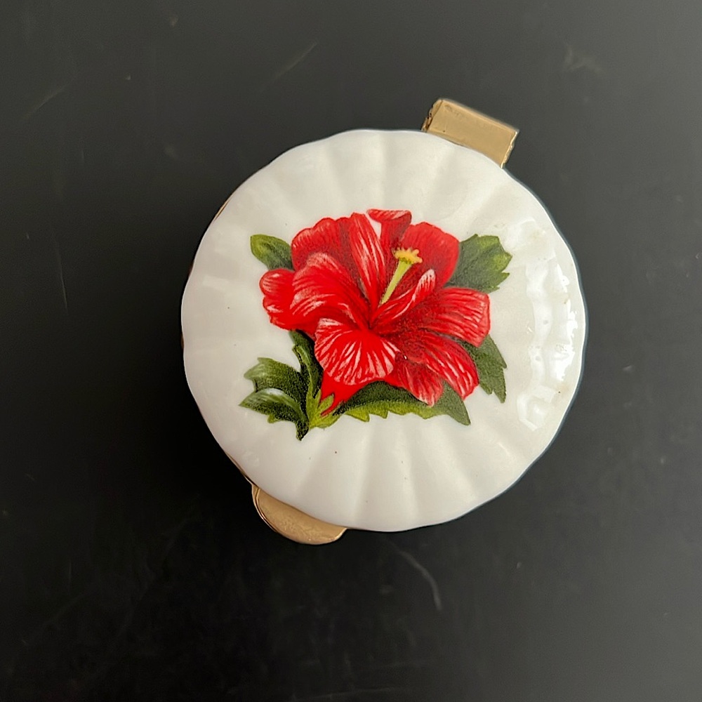 Vintage Aynsley Hibiscus Fine Bone China Hinged Trinket Box